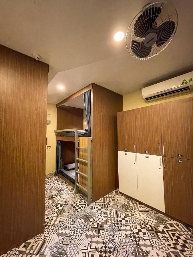 Vy Da Backpacker Hostel Ho Chi Minh City Bagian luar foto