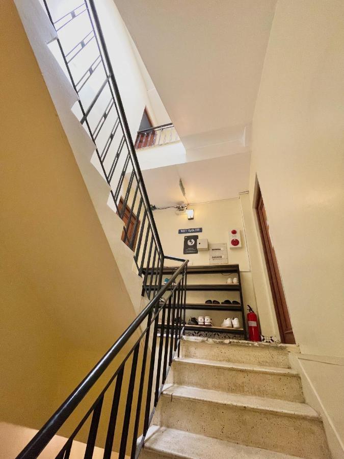 Vy Da Backpacker Hostel Ho Chi Minh City Bagian luar foto